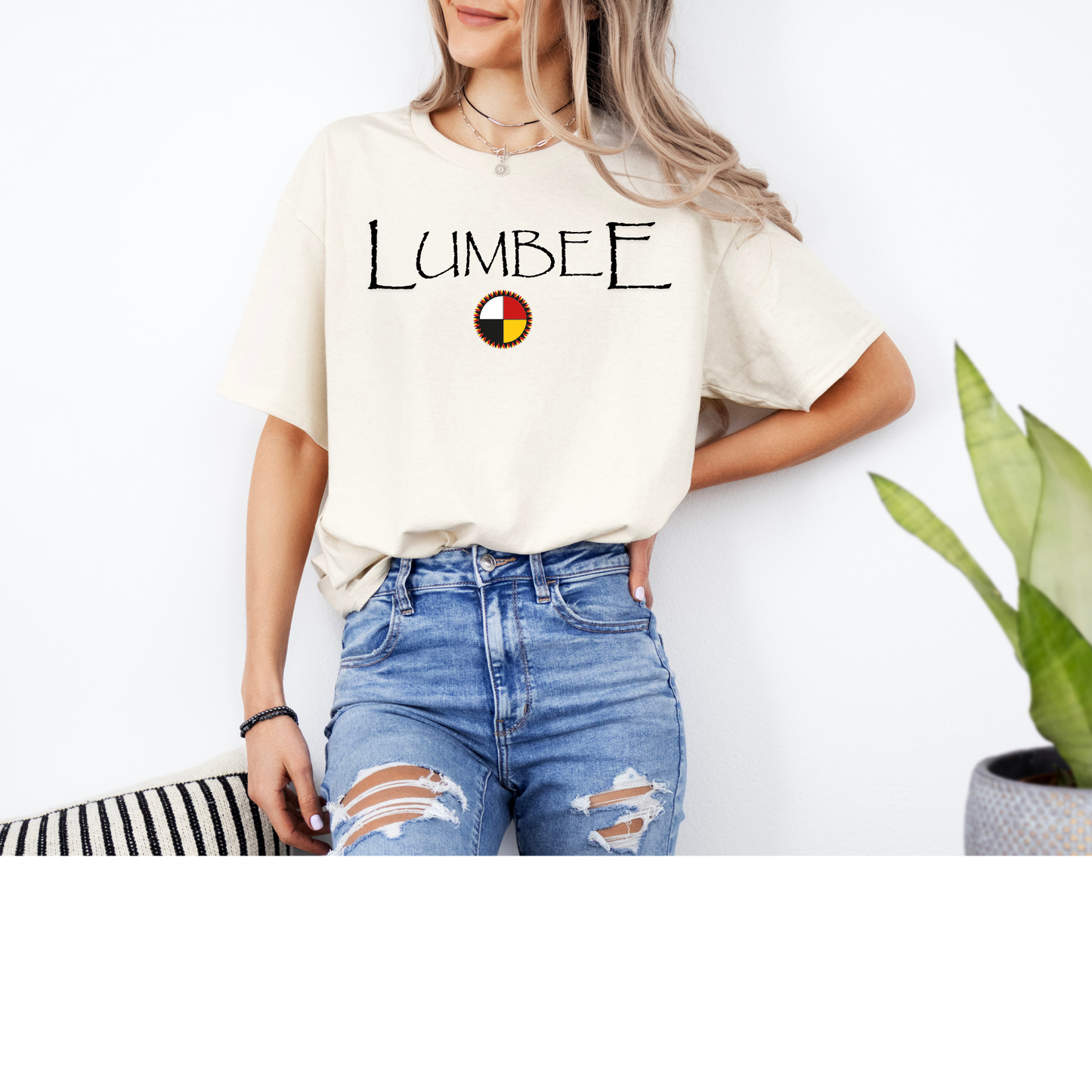 ❤️💛🖤🤍“LumbeE” Pinecone Patchwork Design❤️💛🖤🤍